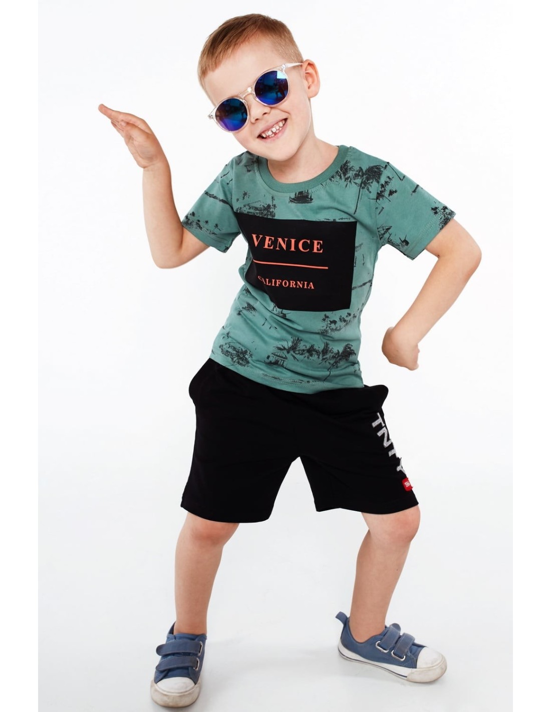 Jungen-T-Shirt mit Aufdruck, grün NDZ4445 – Online-Shop – Boutique